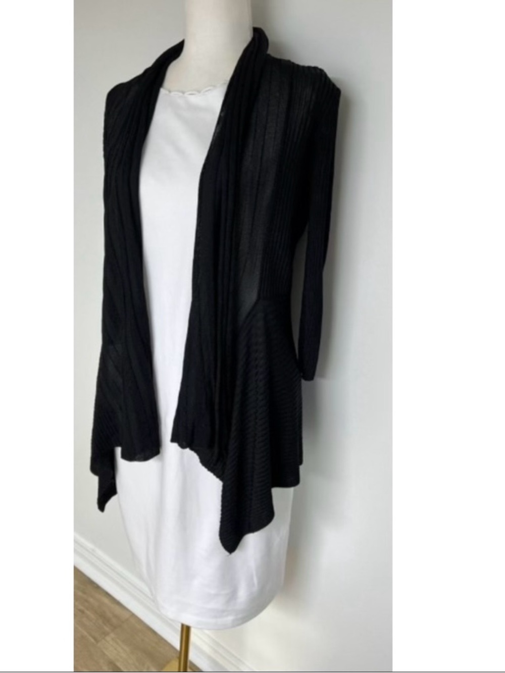 Set of dress & cardigan: black waterfall cardigan & “little white” cotton dress